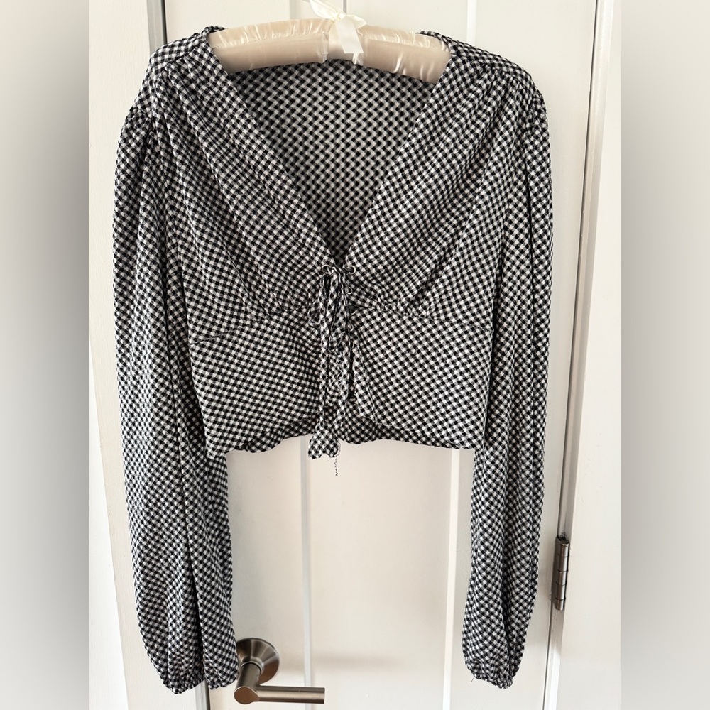 Cider Black & White Gingham Tie-Front Crop Top